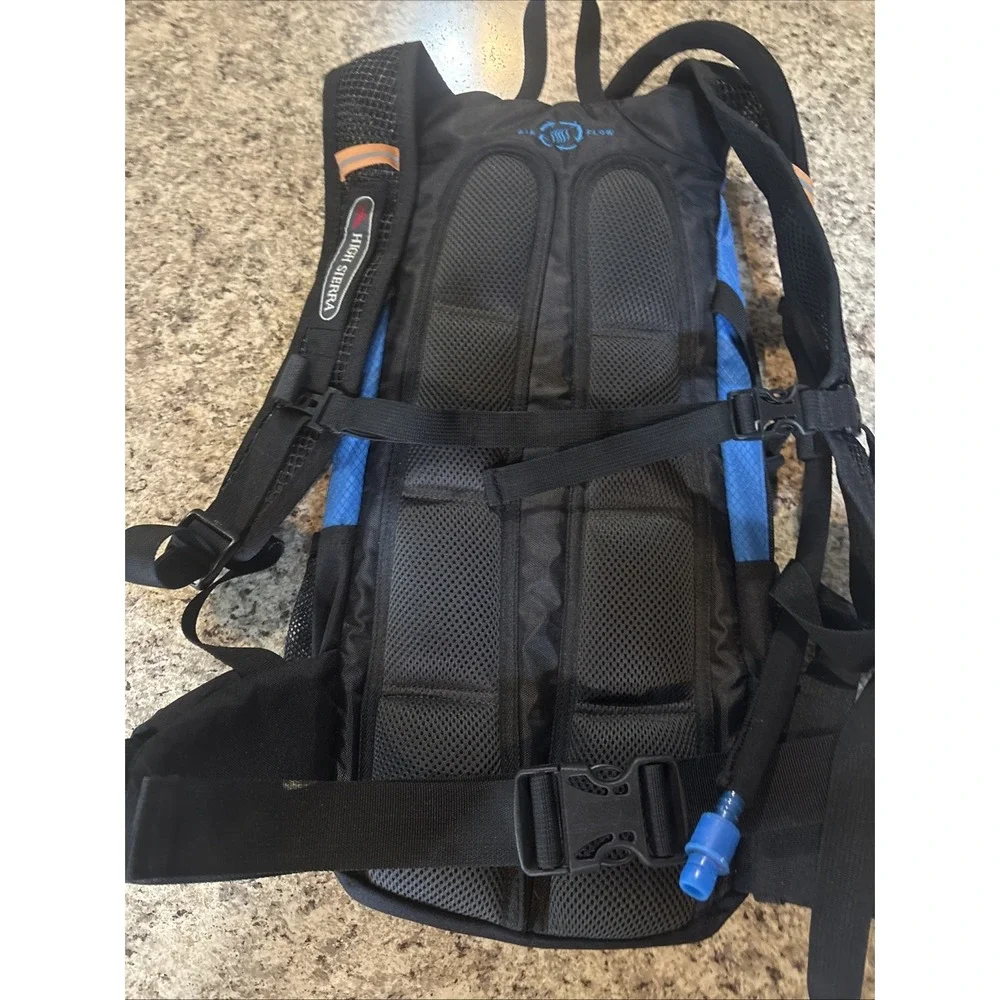High Sierra excellent used